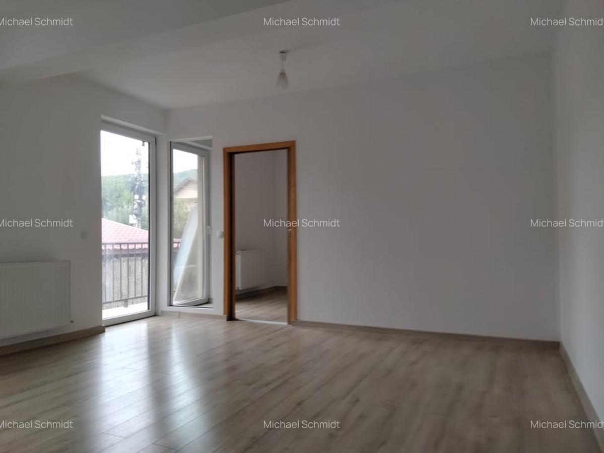 Apartament 2 camere, finisat, 39mp, balcon, zona Florilor, Floresti - 1