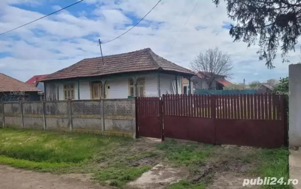 Ocazie, proprietar vand teren in Dascalu Ilfov, bonus o casu?a tradi?ionala renovata la interior - 1