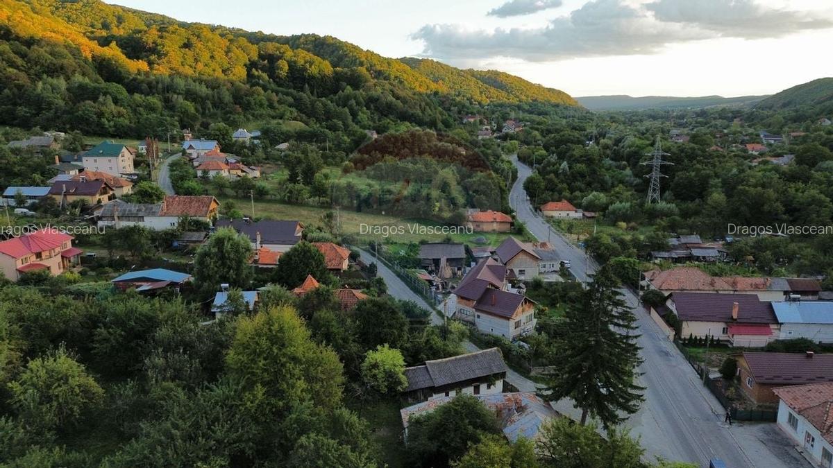 Casa de vanzare in Campulung la pret de apartament. - 9