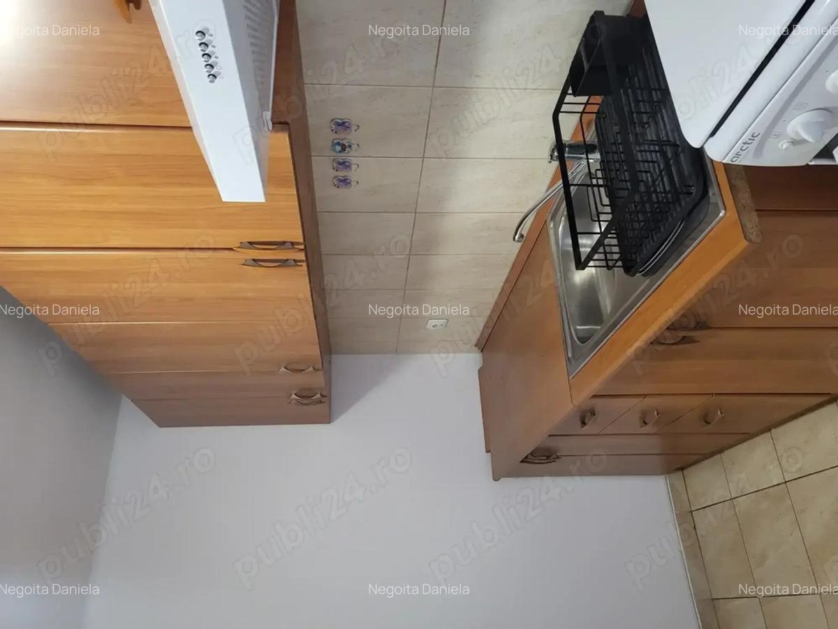 Proprietar ofer spre inchiriere aparatament o camera - 8
