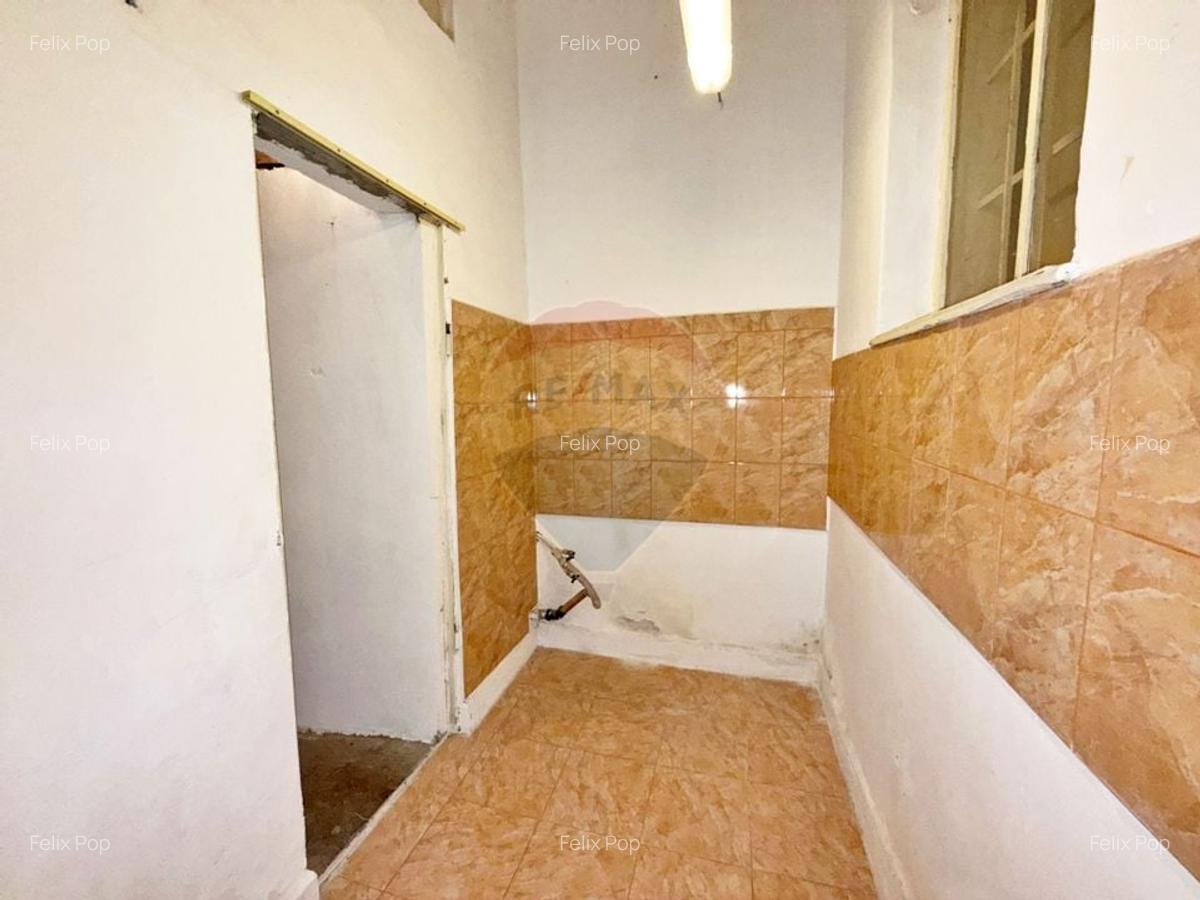 Spatiu cu destinatii multiple cartier Dragasani / Arad - 8