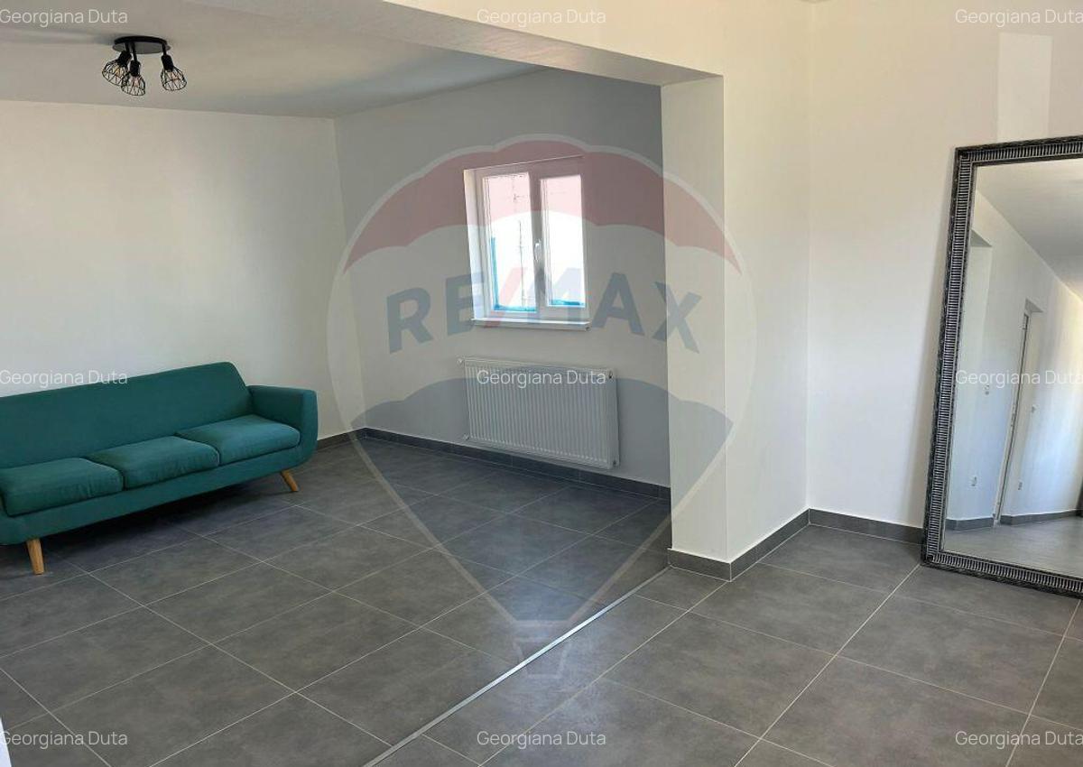 Casa renovata cu 4 camere in Ureche?ti - 13