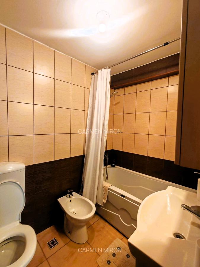 Apartament modern cu 4 camere semidec. in apropiere de UMF - 18