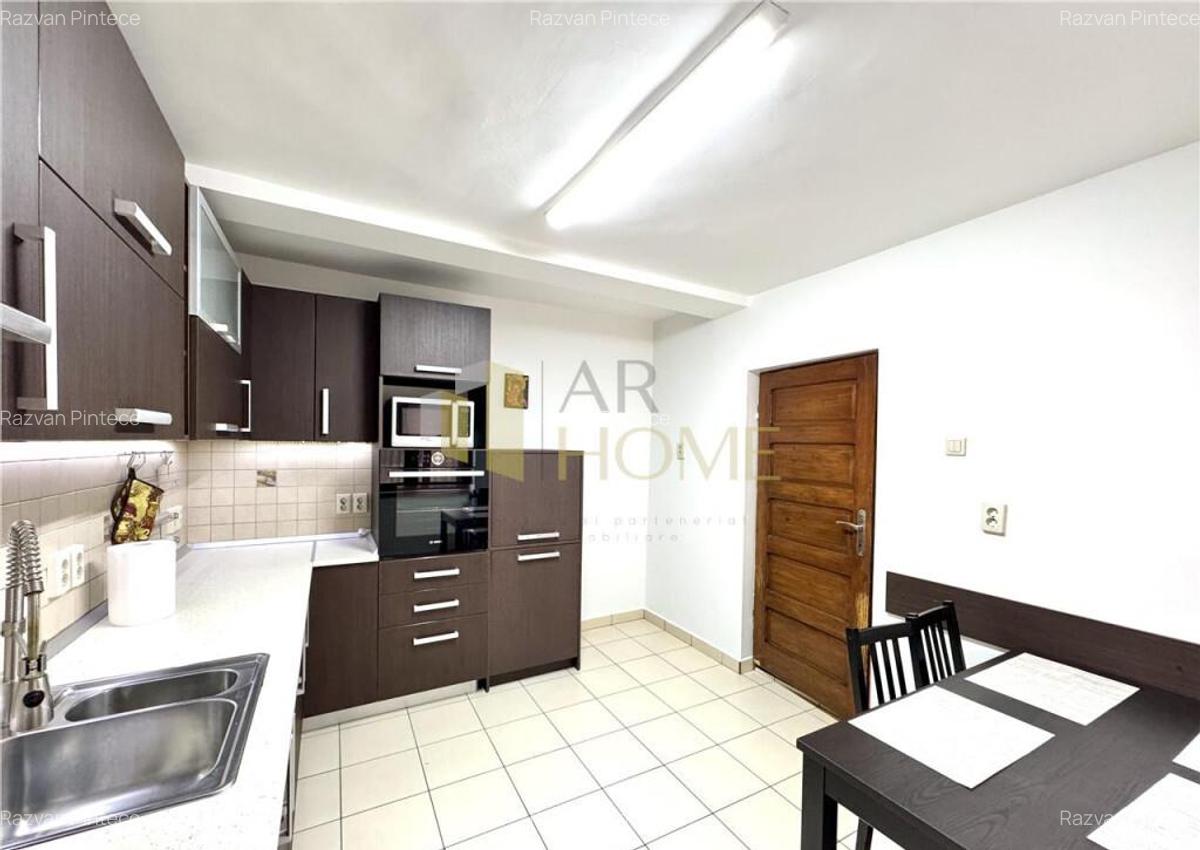 Ansamblu 2 case, 6 camere, garaj, Marasesti Ploiesti - 4 Ansamblu 2 case, 6 camere, garaj, Marasesti Ploiesti - 4