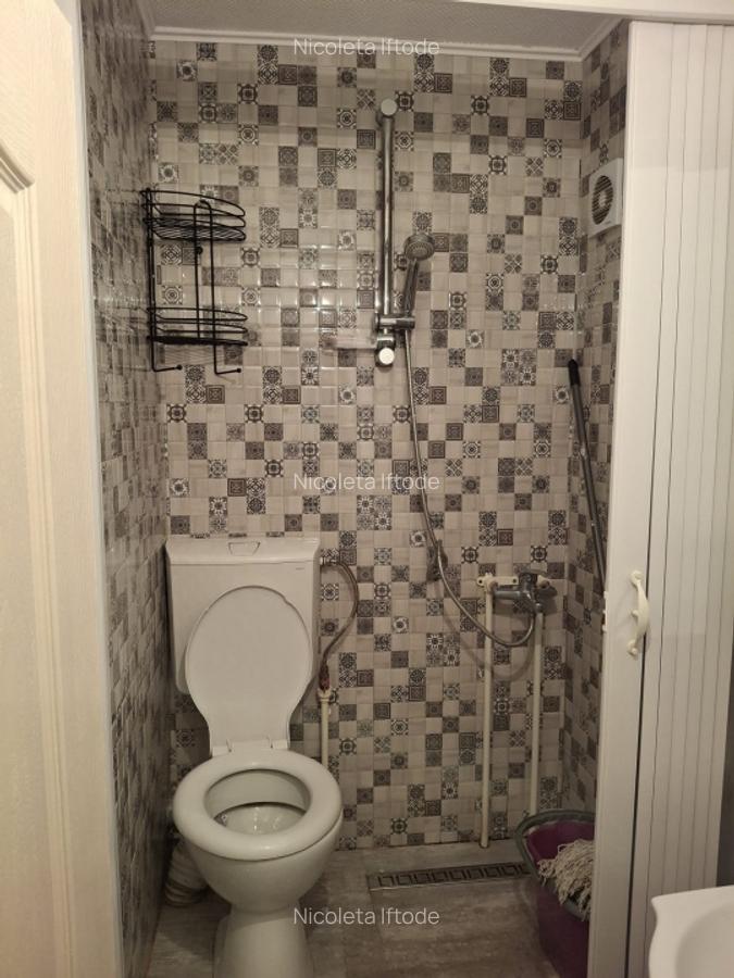 Camera camin, cu baie in interior, renovata, mobilata si utilata complet. - 6