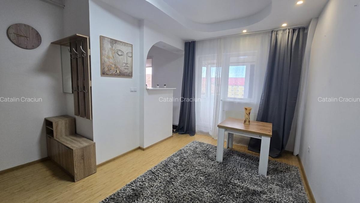 Mansarda cu 3 camere de inchiriat pe strada Soimului din Sibiu - 2