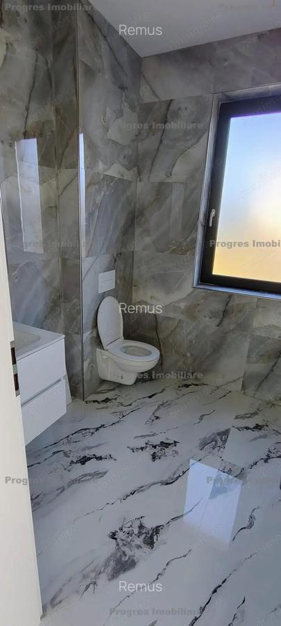 Apartament 2 camere - loc de parcare - 90.000 euro - 2