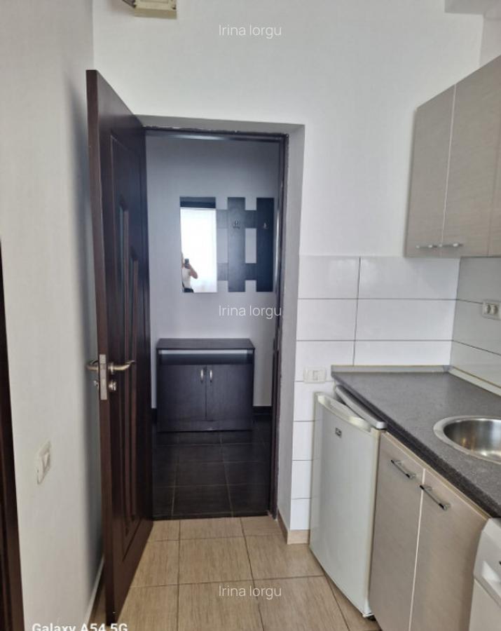 300 Euro! Garsoniera moderna langa Piata Nicolina - 8
