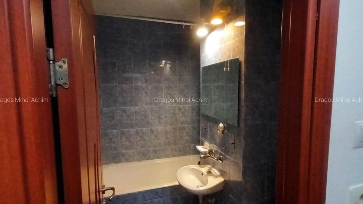 Garsoniera la inchiriere Dristor , 8 minute pana la metrou - 11
