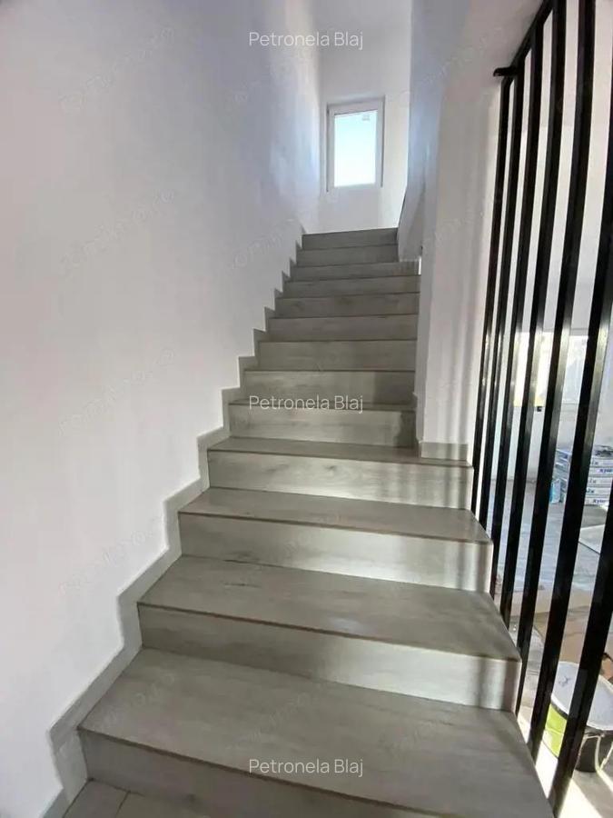 1/2 Duplex -OFERTA - Pret valabil pana la 31 Iulie - 6