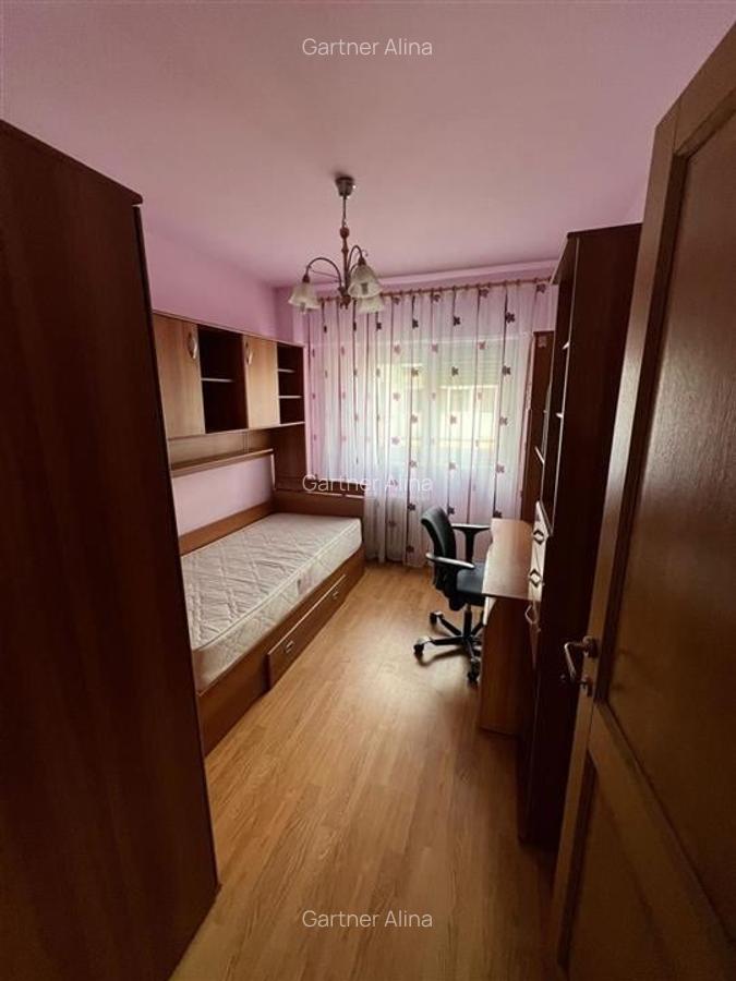 Apartament modern 4 camere balcon Zona B-dul Milea - 1