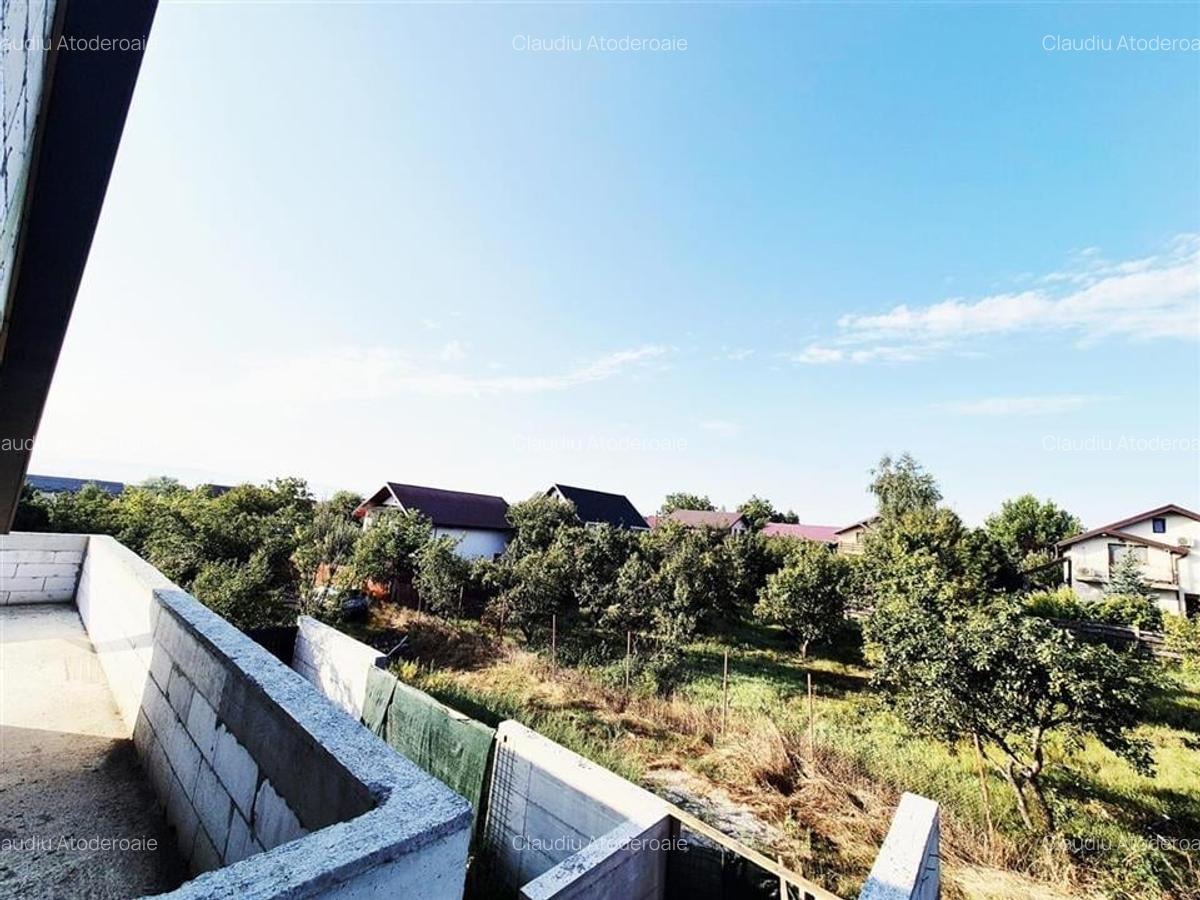 Vila de vanzare cu priveliste frumoasa - 10