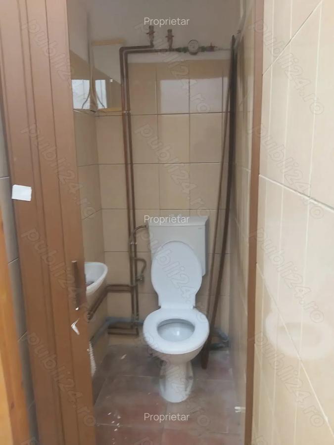 Inchiriez spatiu in Complexul Mercur Cluj Napoca la parter langa Superbet cca. 25mp pe termen lung. - 2