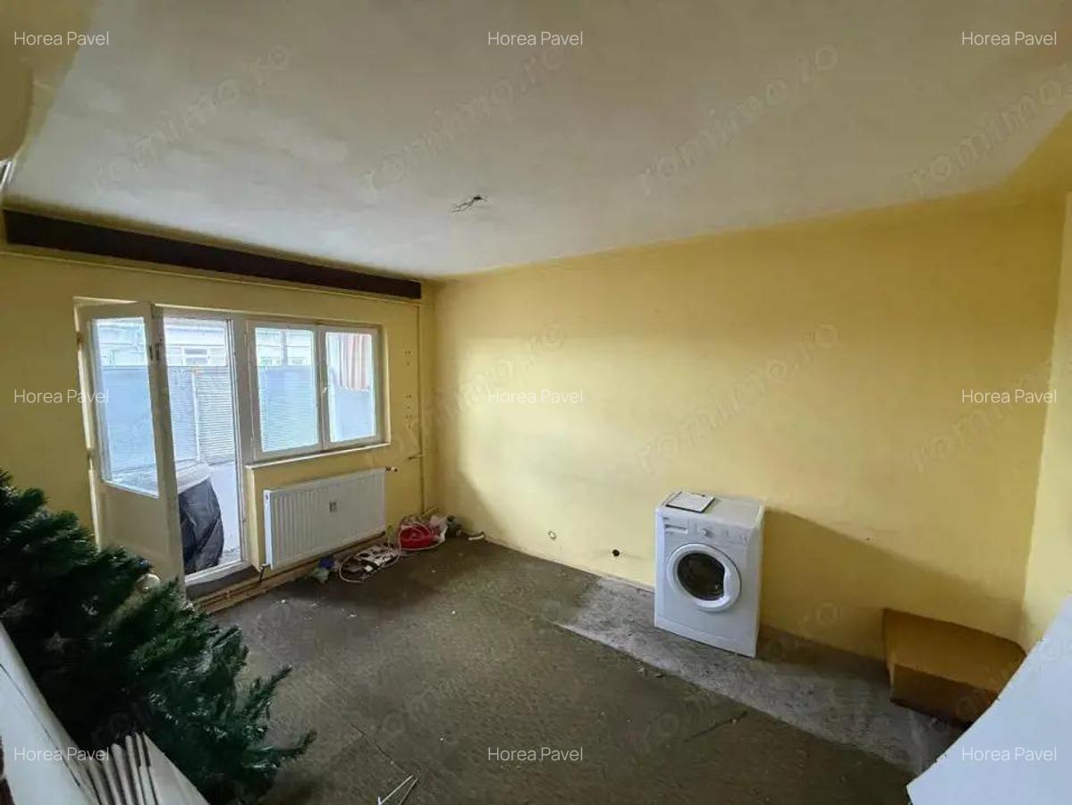 Apartament cu o camera, 25 mp utili, in zona Lunei - 1
