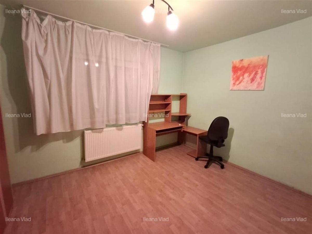 Apartament 3 camere decomandat 2 bai parcare zona Selimbar - 13