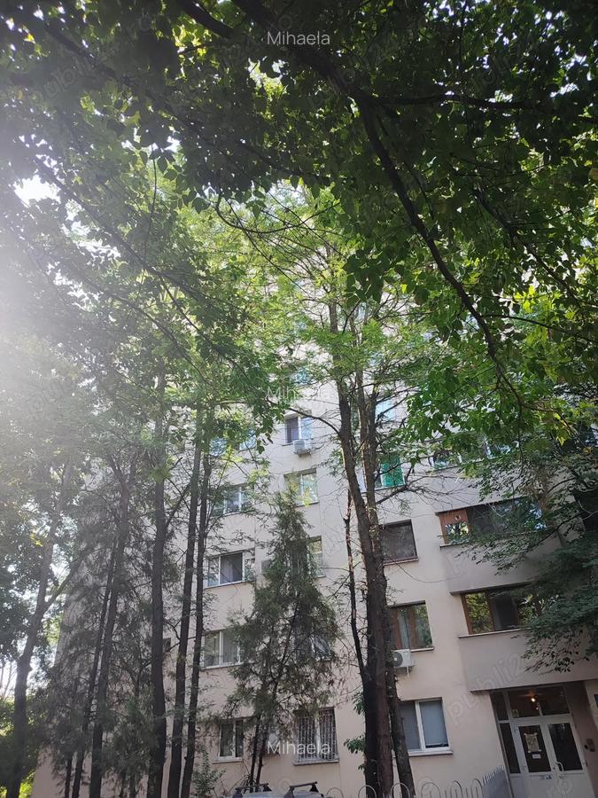 Proprietar vand apartament 3 camere. - 8