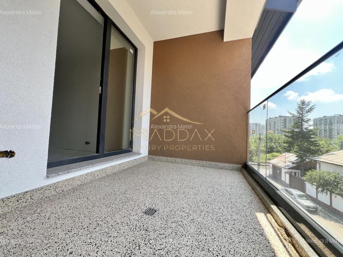 Apartament cu 3 camere decomandat, mobilat în Băneasa - 12