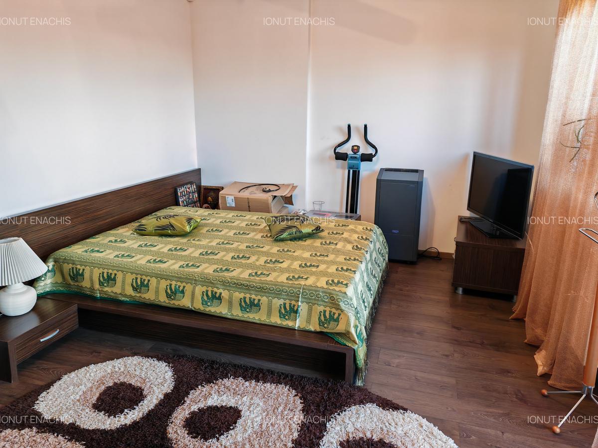 VANZARE CASA VILA TIP DUPLEX - 10