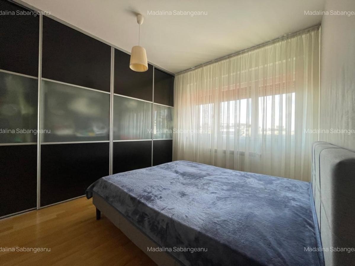 Apartament cu 5 camere si terasa spatioasa + 2 locuri de parcare - 4
