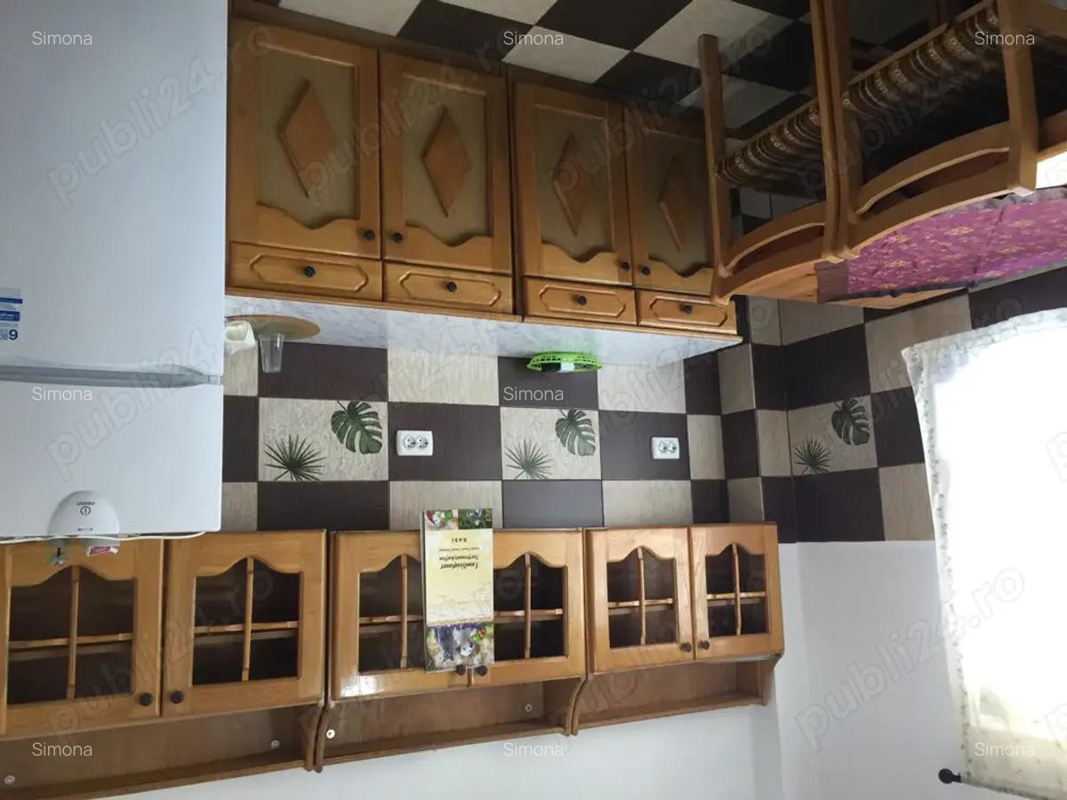 Apartament 2 camere de inchiriat 78 mp, mobilat complet, zona Paro?eni Central Arad - 2
