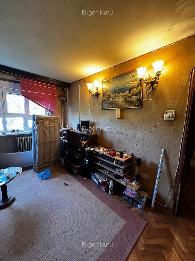 Berceni,oferta vanzare 2 camere etaj  3/4  decomandat, la 4 minute de scoala 99 - 10