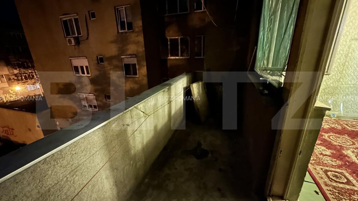 Apartament cu 4 camere, oportunitate ideala de investitie, zona Decebal - 13