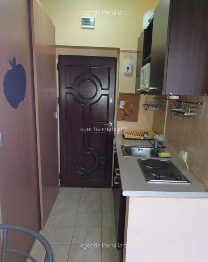 Garsoniera in Complexul Studentesc 22 mp - 1