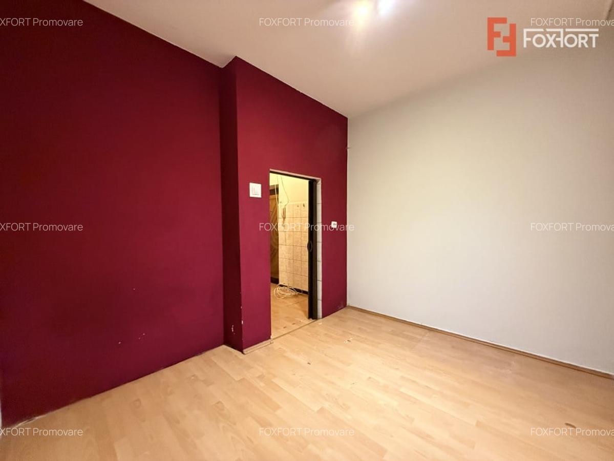 Garsoniera cu o camera de vanzare in Timisoara, zona Ronat - 2