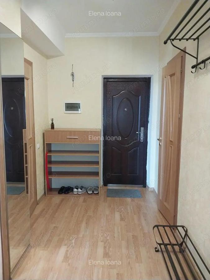 Garsoniera in Piata Victoriei aproape de metrou - 4