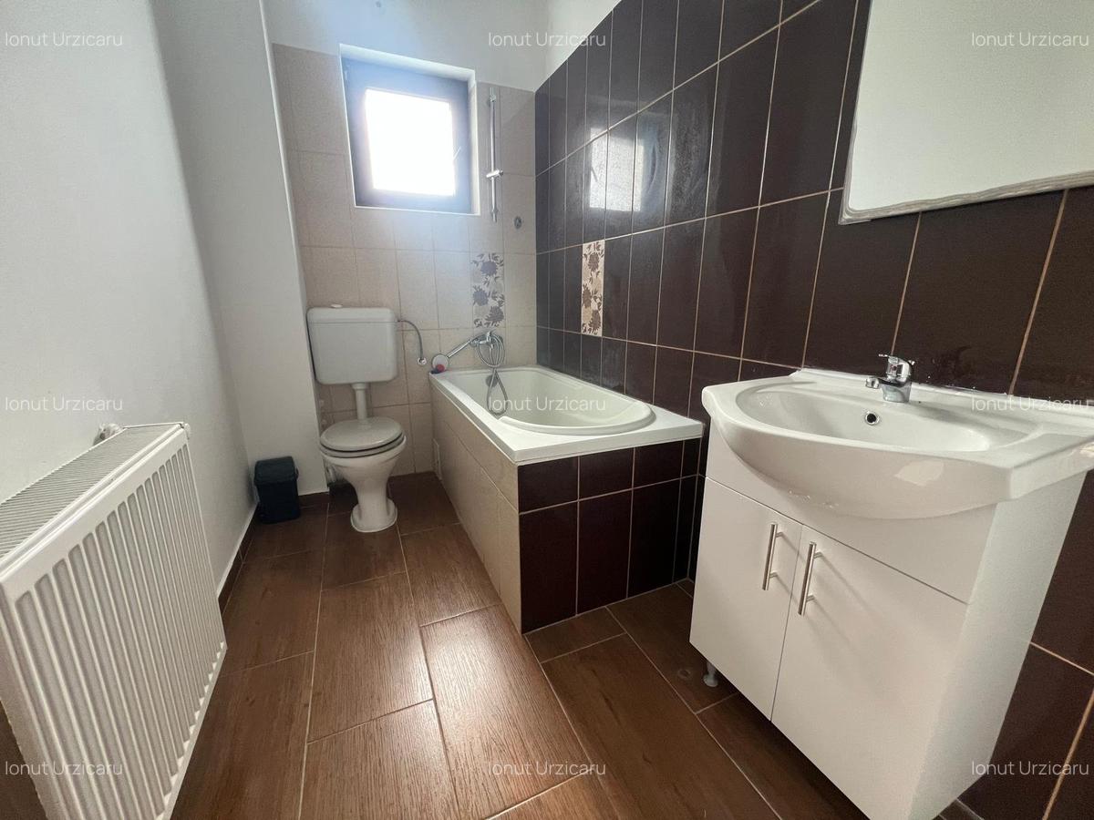 Casa tip Duplex / 4 camere / 2 bai - 4