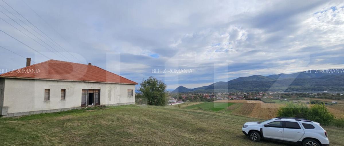 Vila la ro?u, 240 mp, teren 93.000 mp - ?oimu? - 1