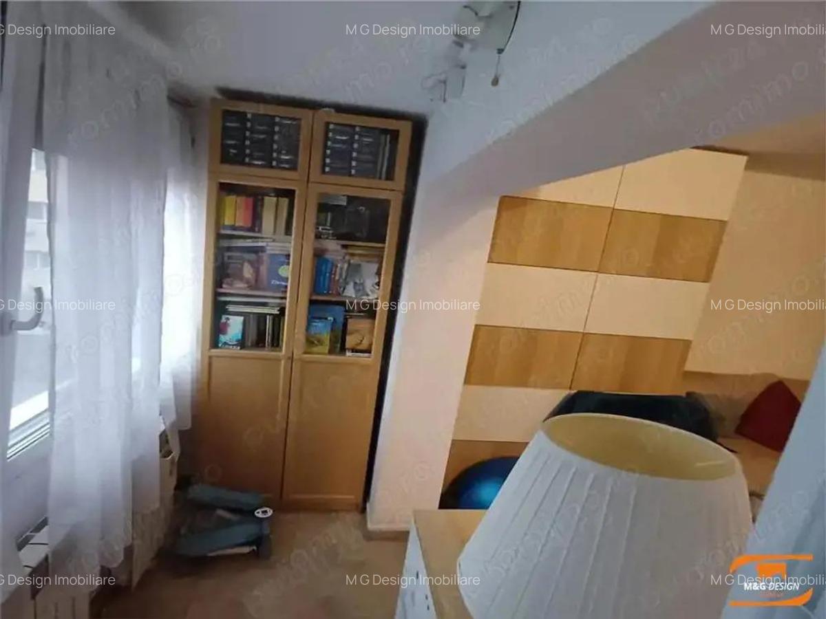 4 camere decomandat etaj 2, vedere pe 2 parti, Girocului - 5