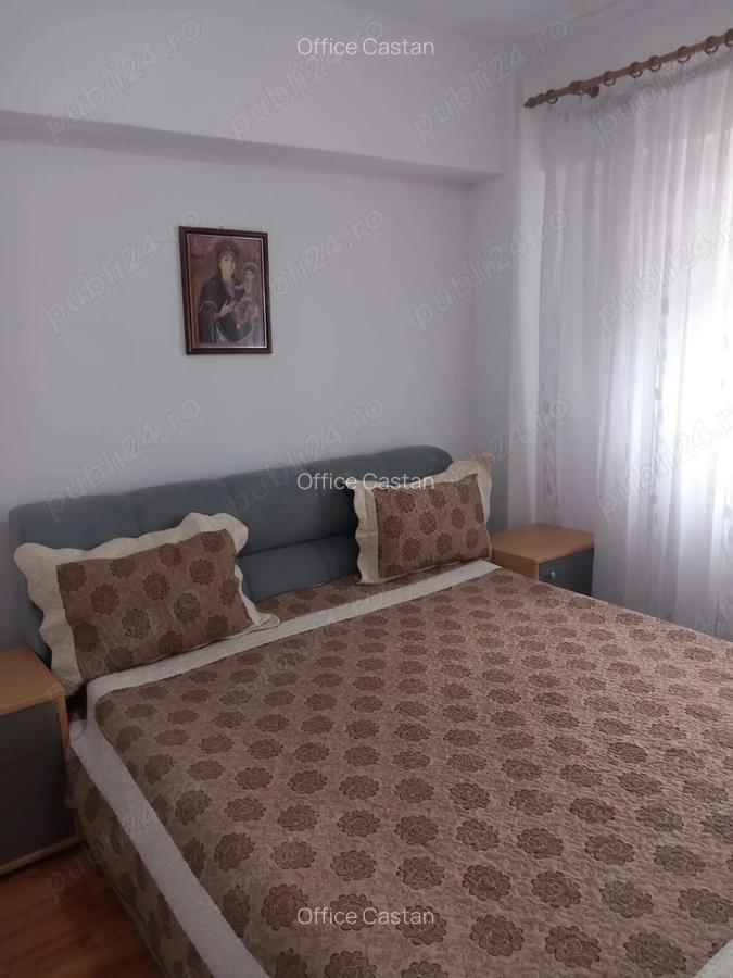 Apartament de vanzare - 5