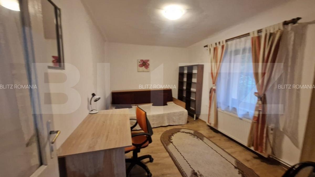 Casa in Centru Istoric, pod, pivnita, mobilata, 40 mp - 1