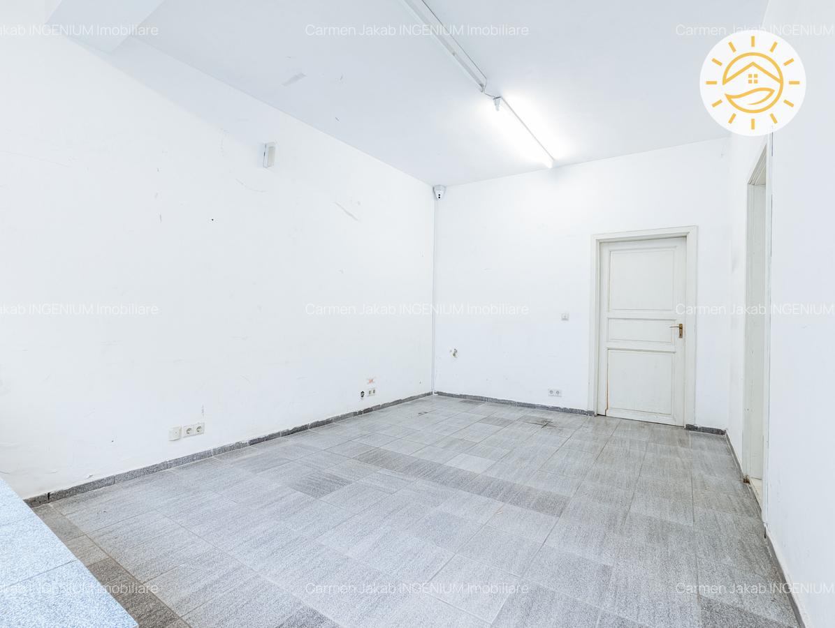 Spațiu comercial, 17 mp în Florilor - 2