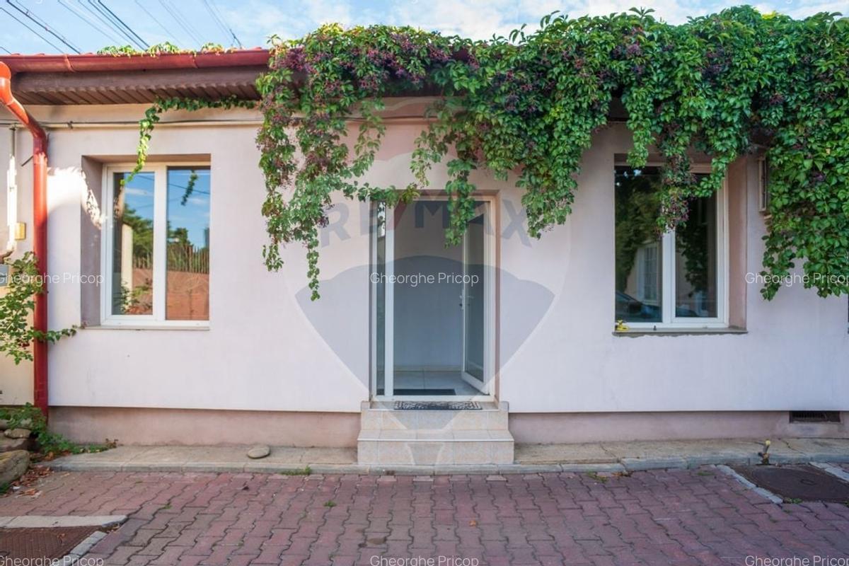 Casa / Vila cu 10 camere si teren generos, Sos. Salaj - 32