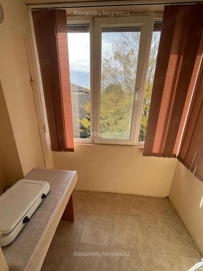 Lipovei | 3 camere | Decomandat | Mobilat-Utilat | Acoperi? - 7