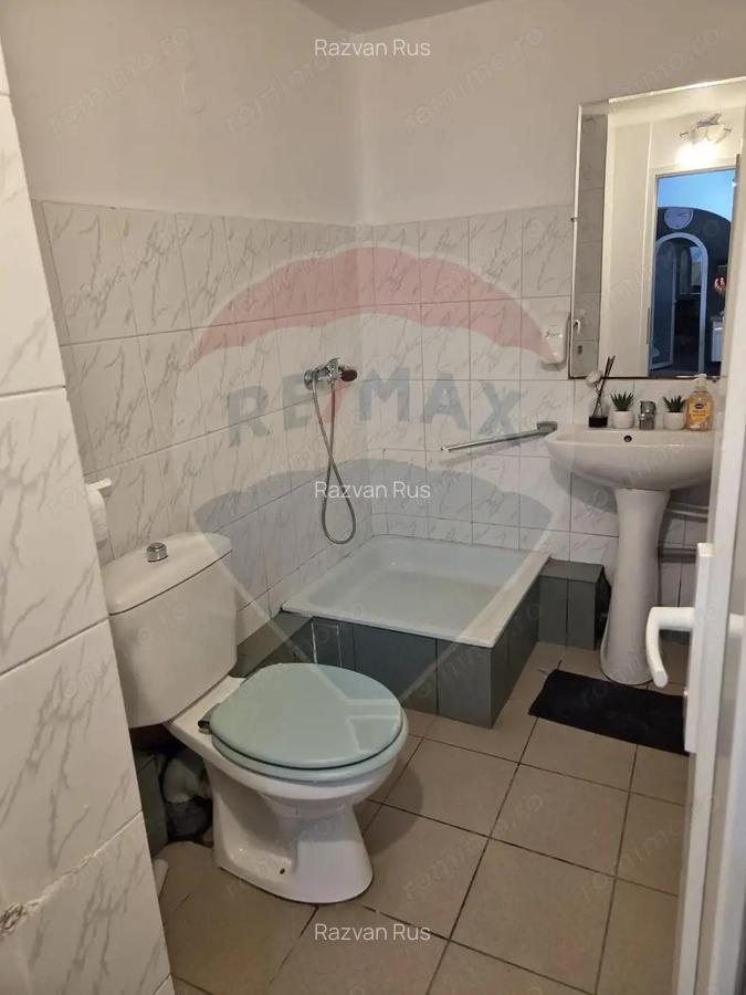 Spatiu comercial , Salon de infrumusetare - 7