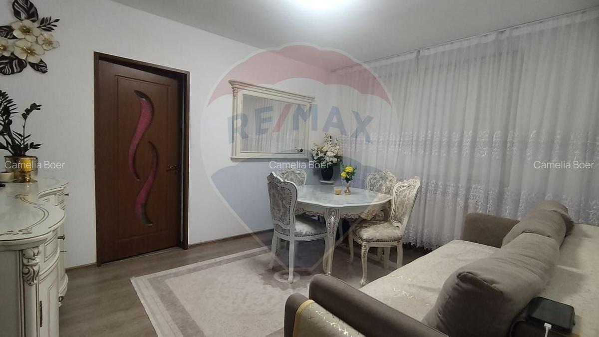 Apartament cu 2 camere, renovat 2024/ et 3. - Simleu Silvaniei - 3