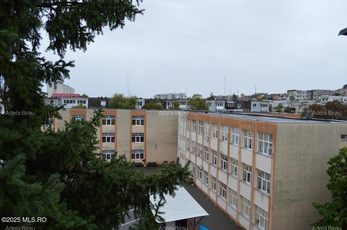 Exercitiu - Scoala Generala 16, apartament 2 camere, 53 mp! - 10