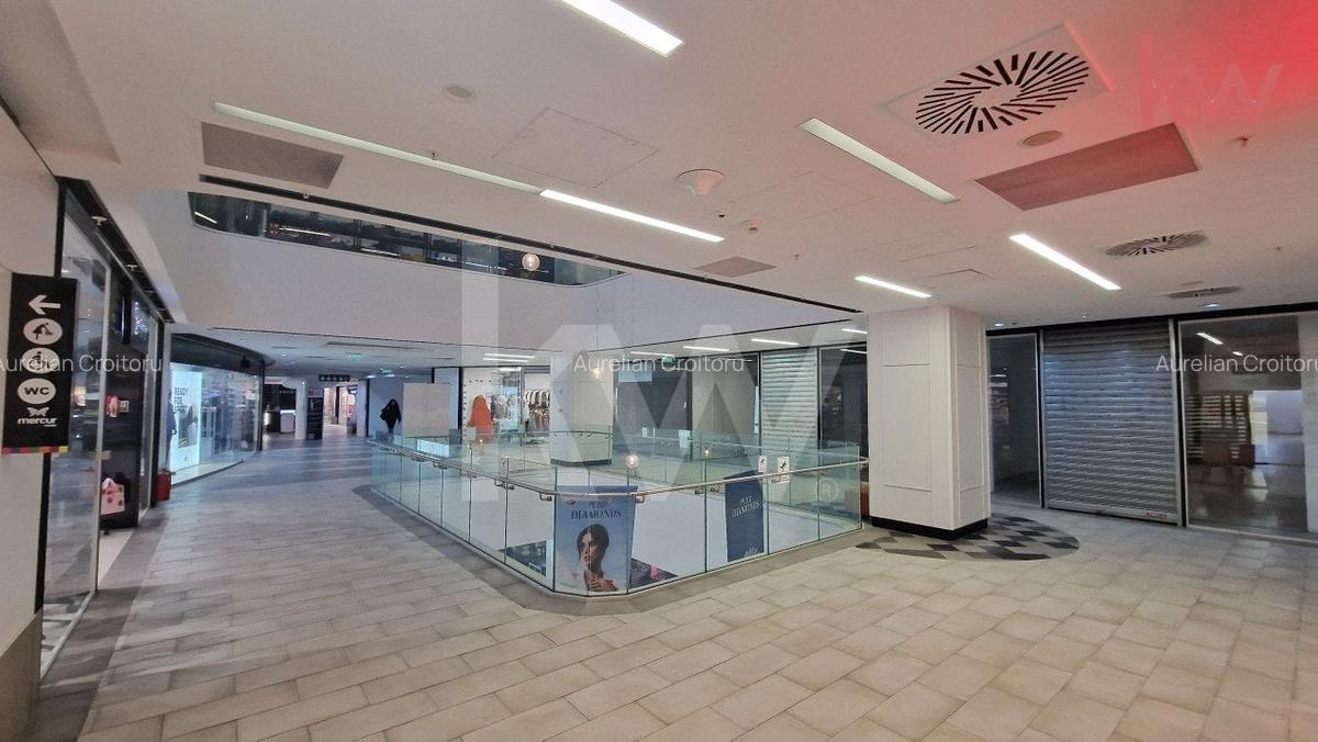 Spatii de inchiriat in complexul comercial Mercur la etajul 1 - 4