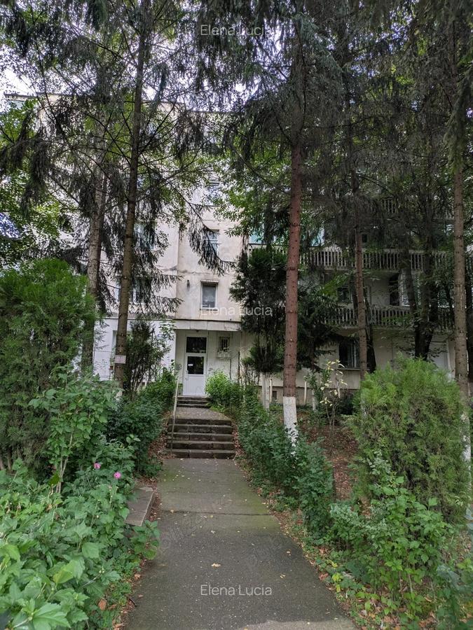 Inchiriez ap.2 camere, zona centrala lini?tita, cu toate facilita?ile. - 5