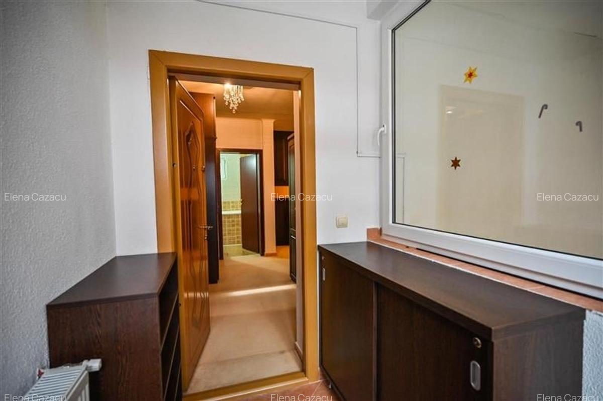Apartament cu 3 camere decomandat, mobilat în Poiana Brașov - 7