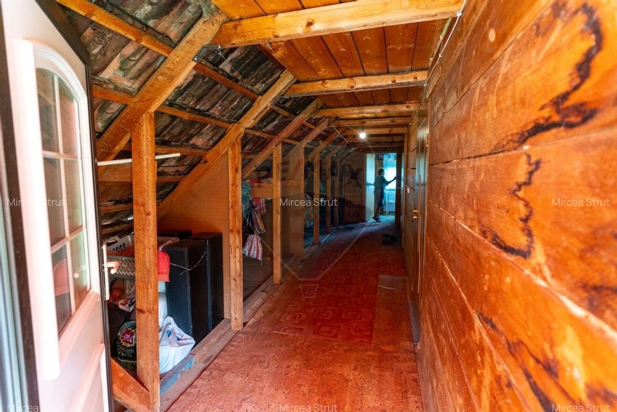 Casa / Vila cu 10 camere amplasate in 2 corpuri de cladire de vanzare - 23