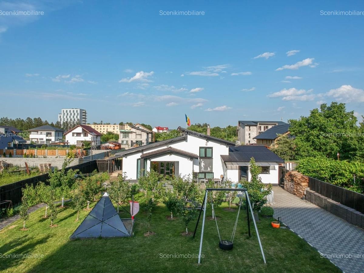 Casa, D + P + etaj inalt, cartier Tractorul, str. George Bacovia - 1