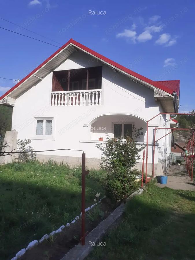 Casa Bezdead, Dambovita - 2