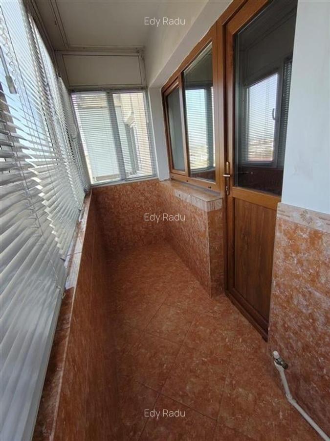 Apartament 2 camere, etaj 8/10, zona Sala Polivalenta - Bulevardul Unirii - 14 Apartament 2 camere, etaj 8/10, zona Sala Polivalenta - Bulevardul Unirii - 14