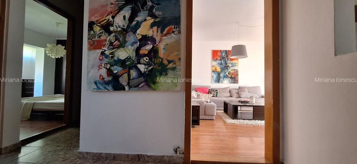 Apartament cu 3 camere decomandat, mobilat în Aradului - 12