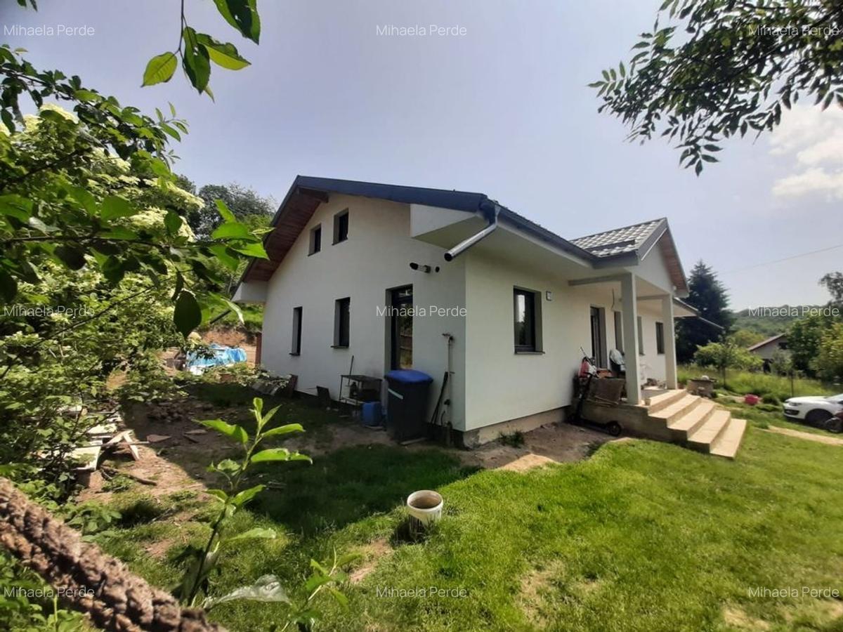 Casa si teren de vanzare in Feleacu - 2