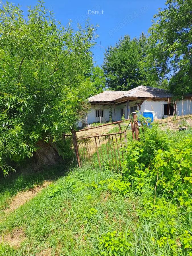Vand casa si teren. - 4